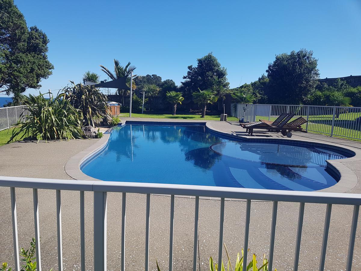 特卡哈海滩度假酒店 Te Kaha 外观 照片