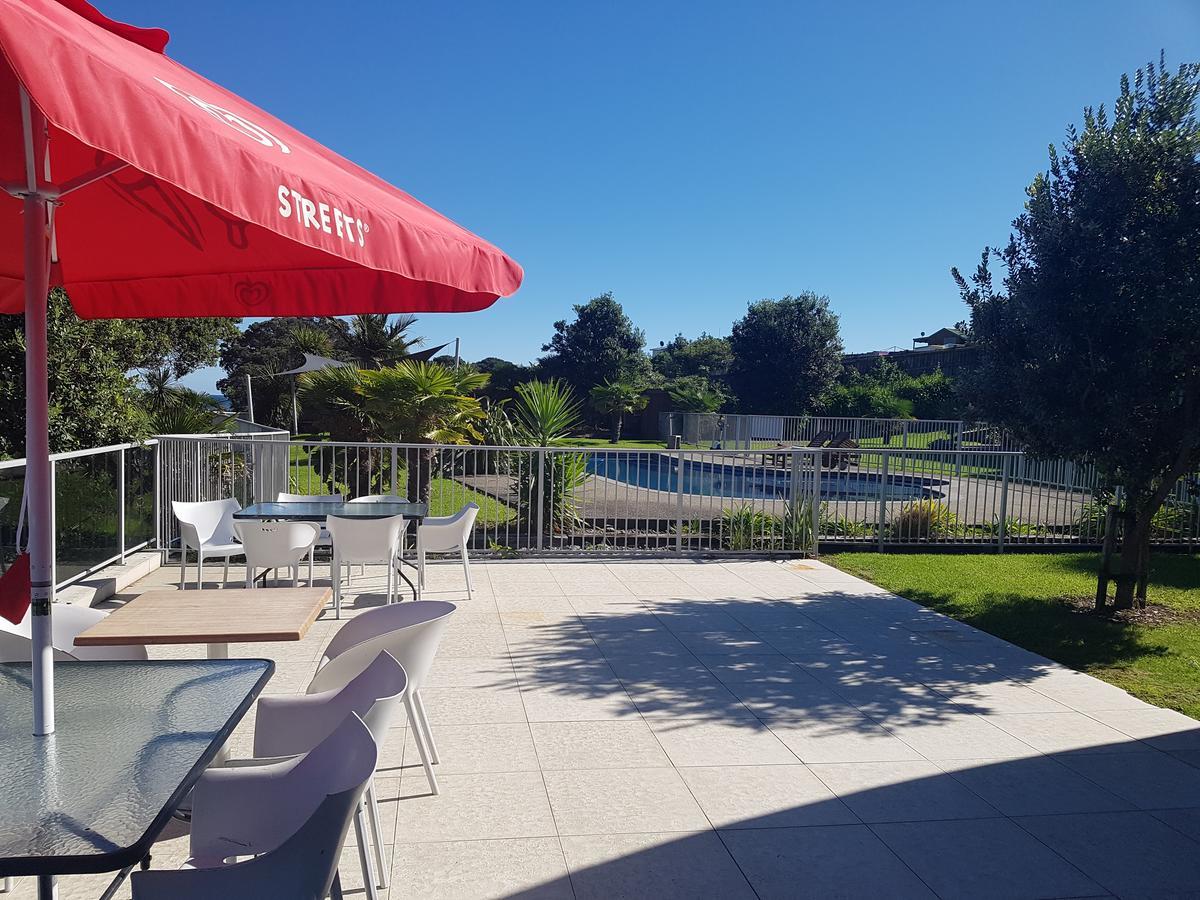 特卡哈海滩度假酒店 Te Kaha 外观 照片