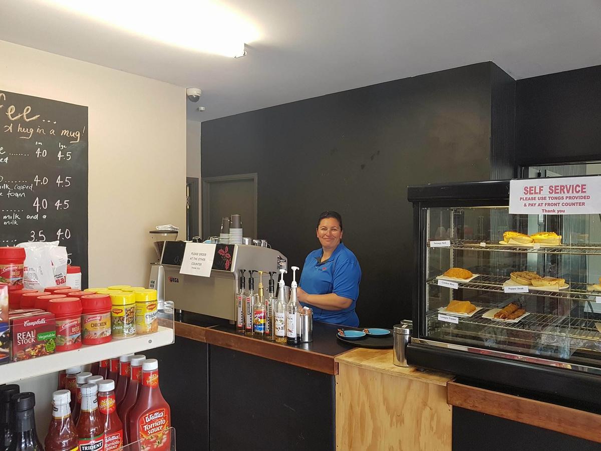 特卡哈海滩度假酒店 Te Kaha 外观 照片
